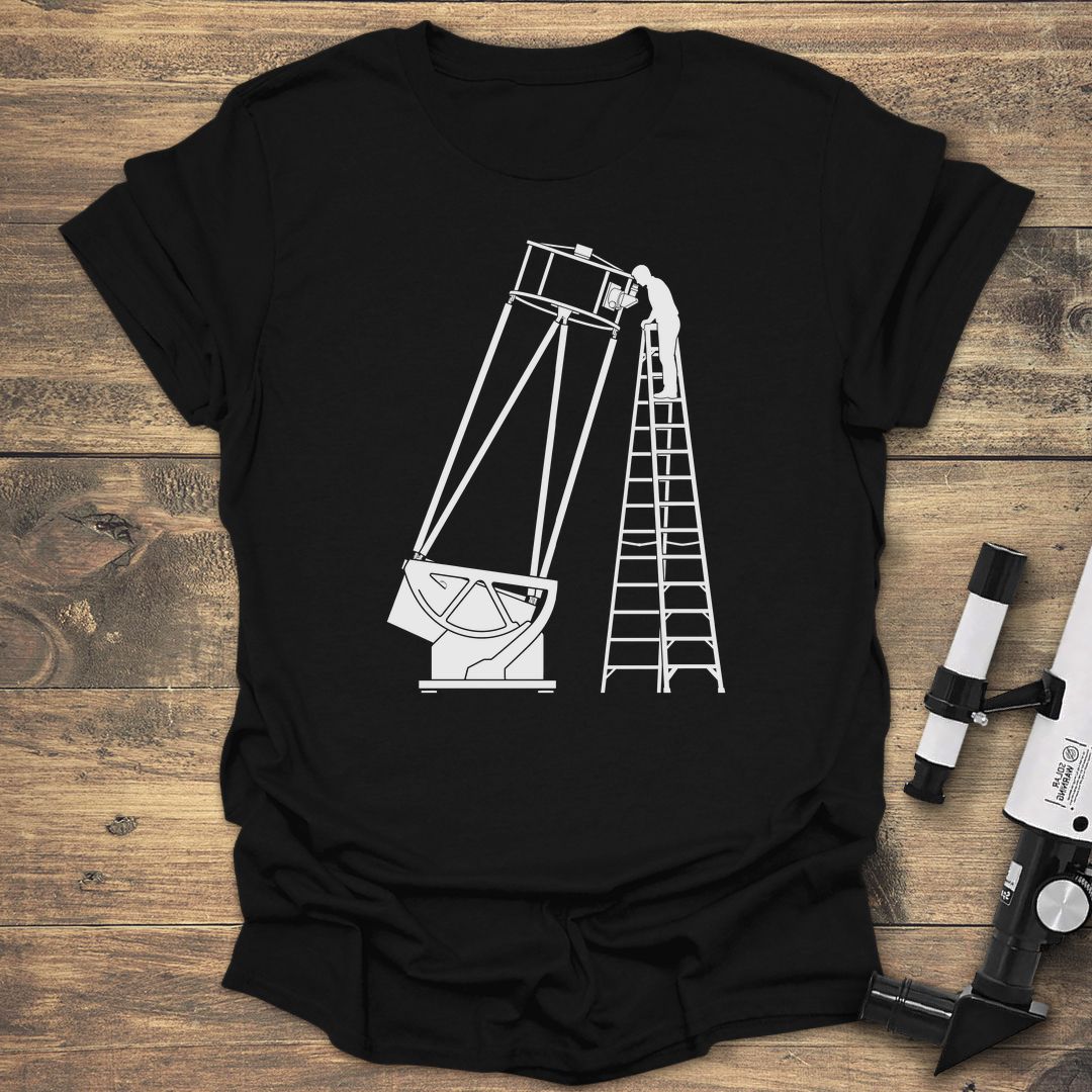 Giant Dobsonian Observer - Black t-shirt