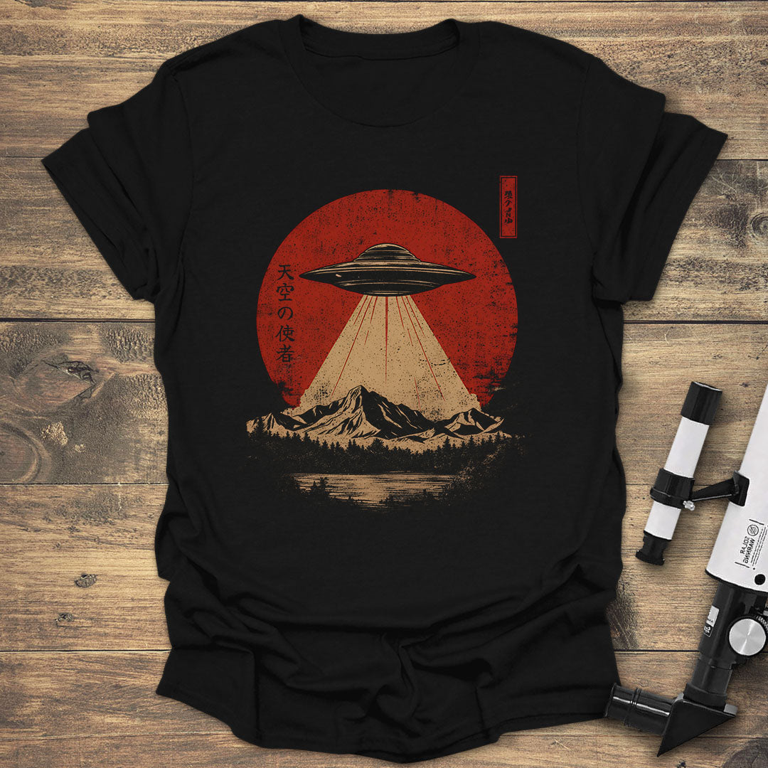 UFO Japanese Art - Black T-Shirt
