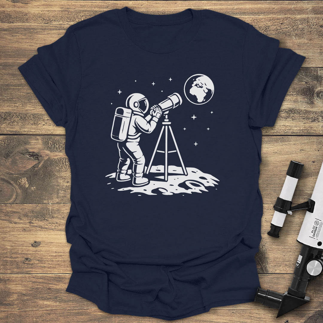 Astronaut Moon Telescope - Navy T-Shirt